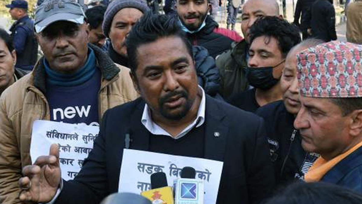 बालेन बेलैमा नसच्चिए जनतासँग मेयर पदबाट ओराल्ने अधिकार छ : सुमन सायमी